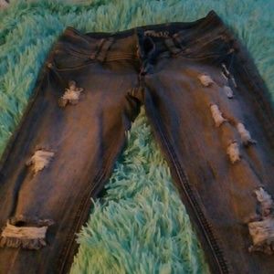 Women's distressed jeans